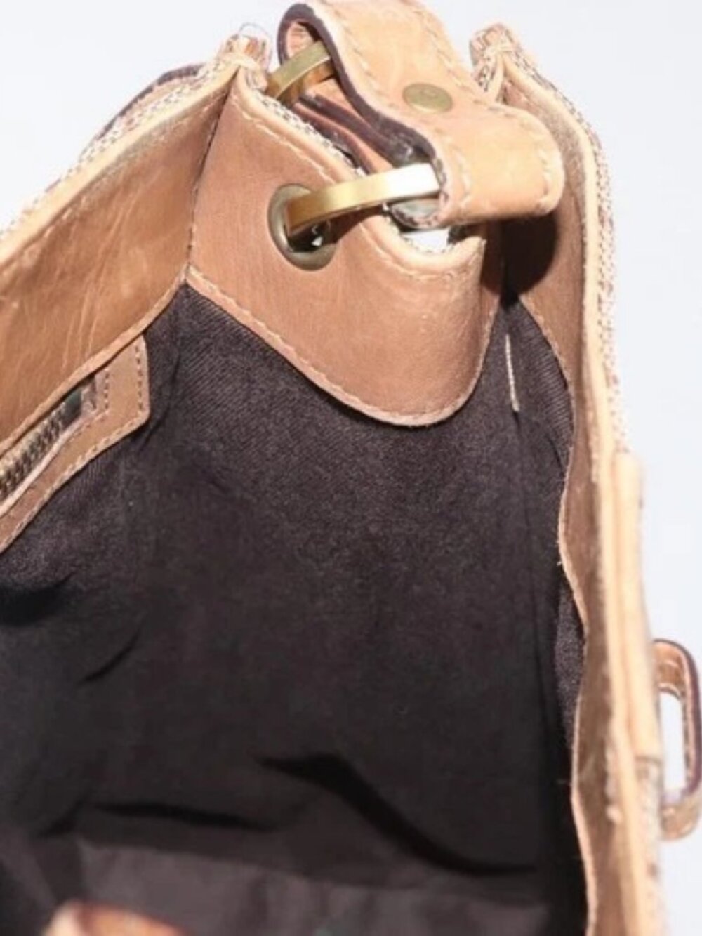 GUCCI GG Canvas Shoulder Bag Beige Gold 110292 Auth 182469 - Picture 13 of 16